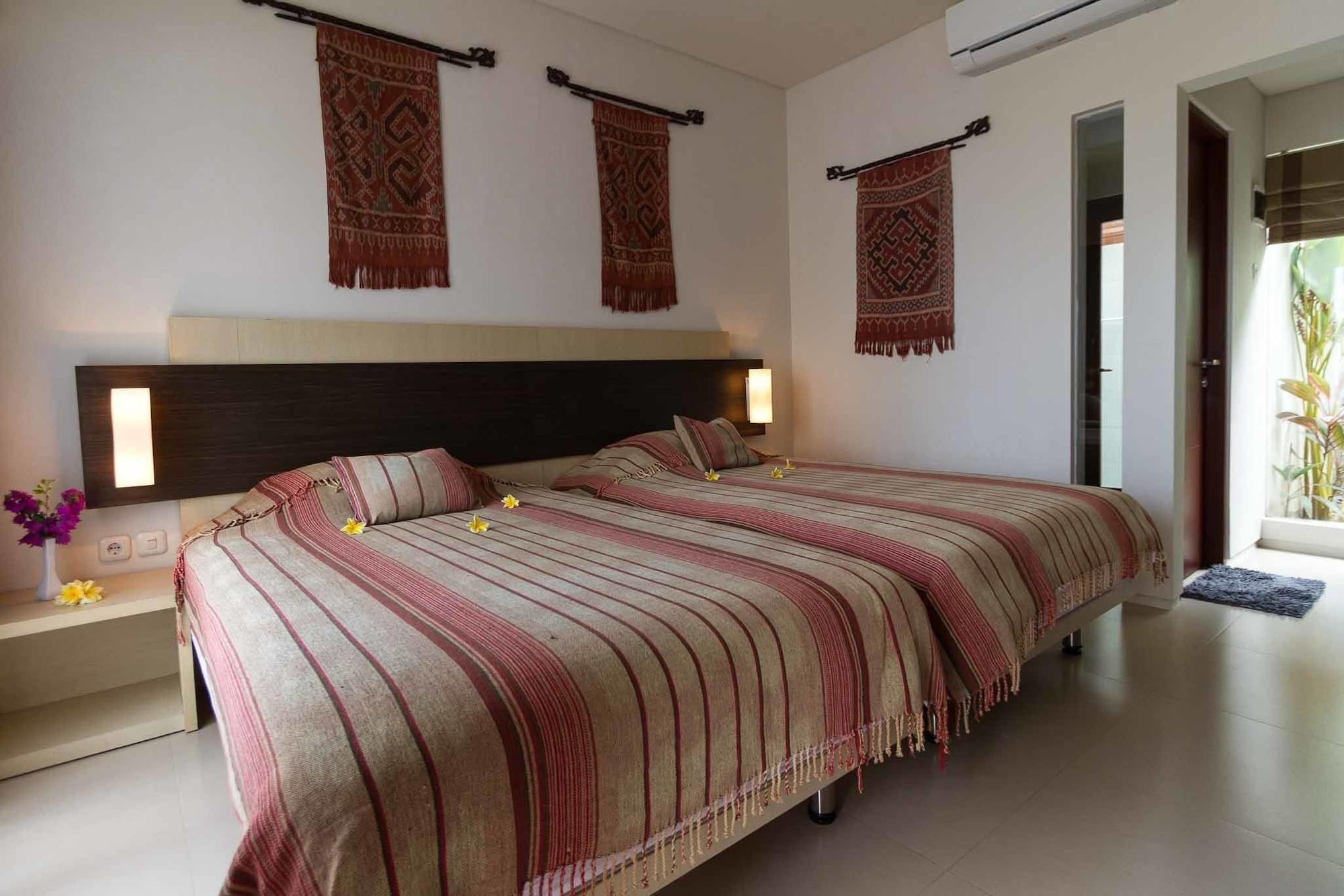 Villa Karingal Senggigi Exteriér fotografie